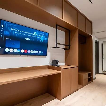 Hotel Dian Boutique 4*