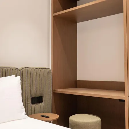 Ξενοδοχείο Dian Boutique 4*